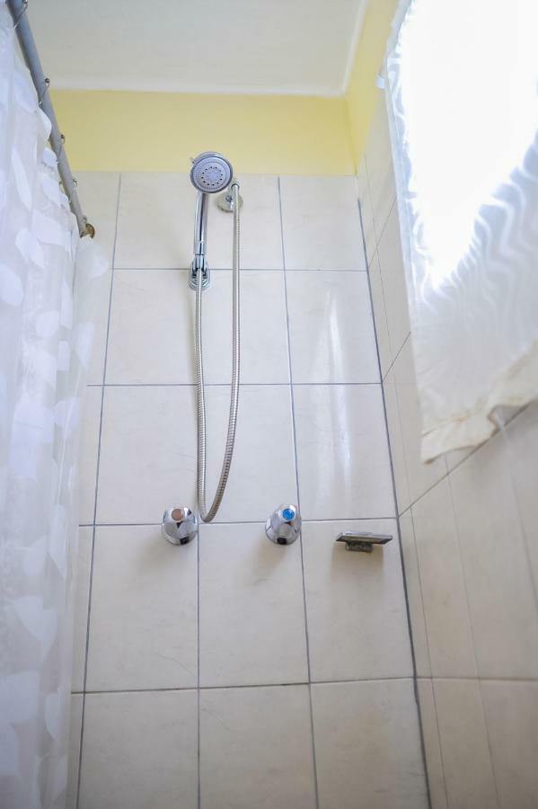 Eko Cozy Guest House 세인트존스 외부 사진